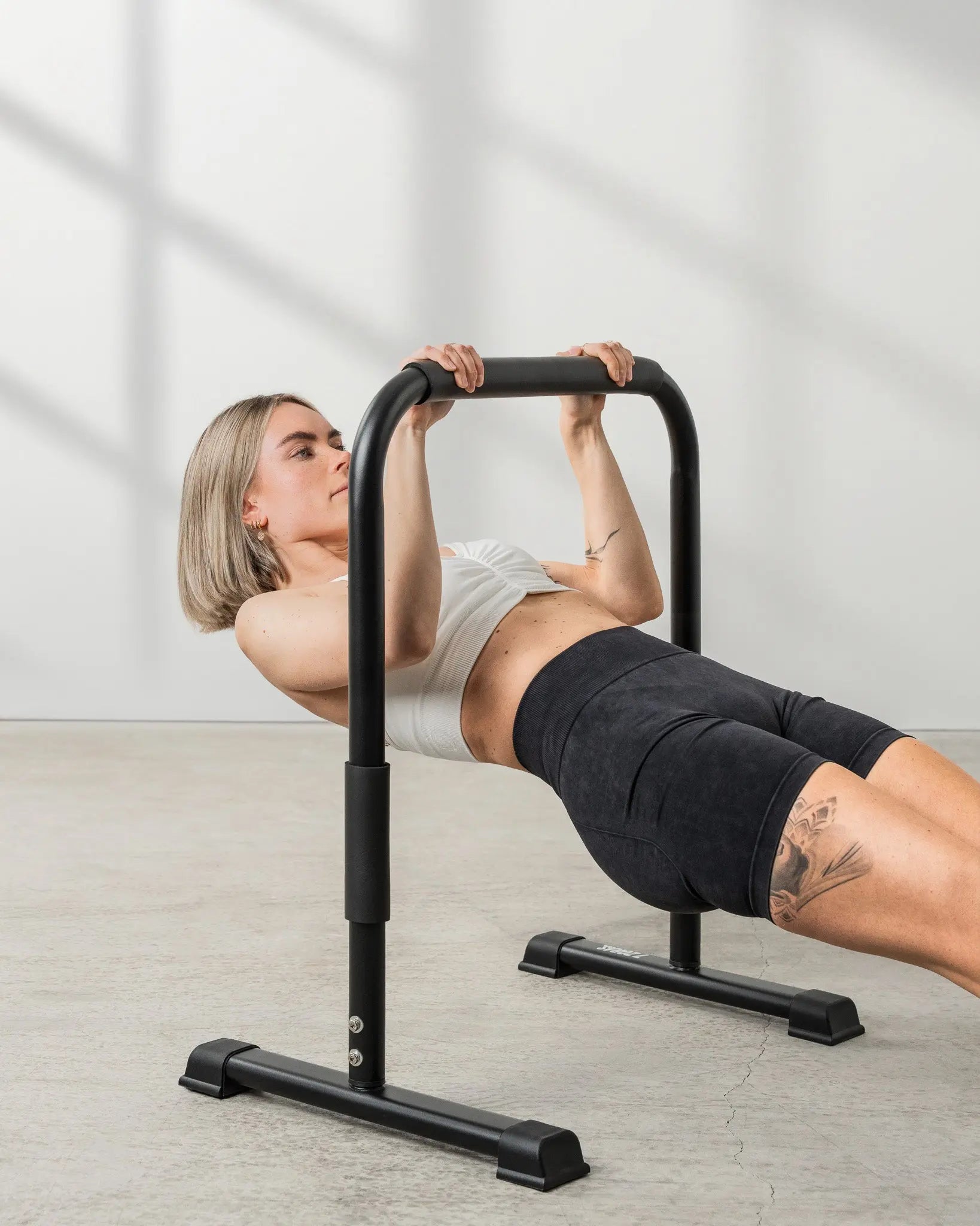 7Z Dip Bars 7 ZORAS