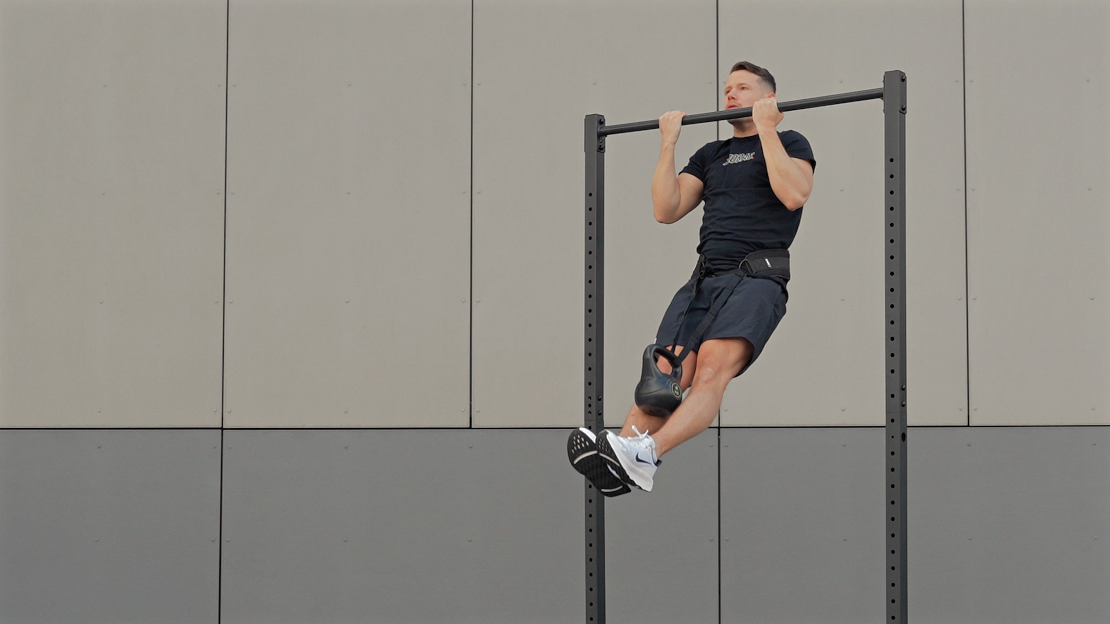 Load video: 7 ZORAS Dip Belt