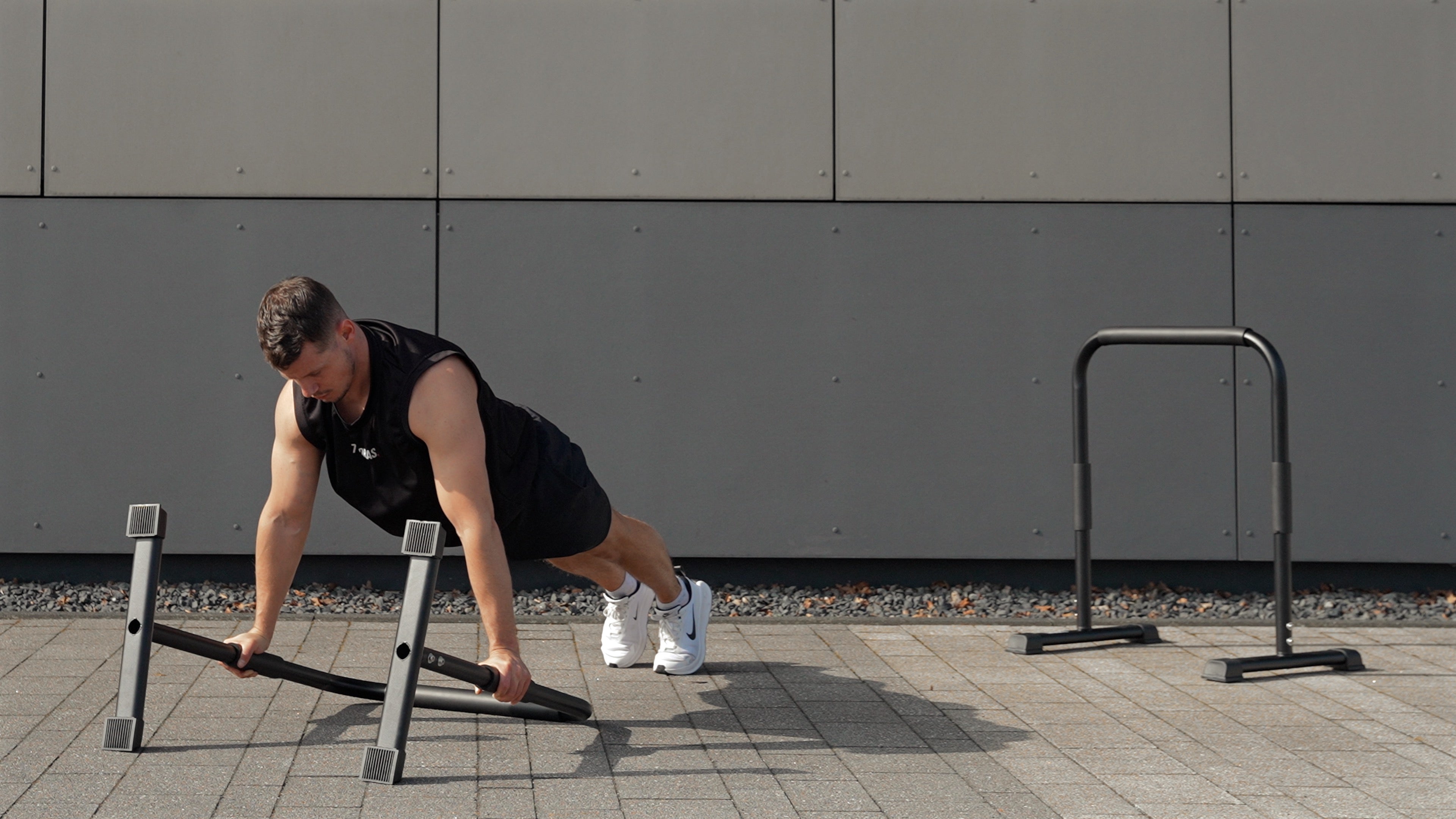 Load video: 7Z Parallettes High Pro